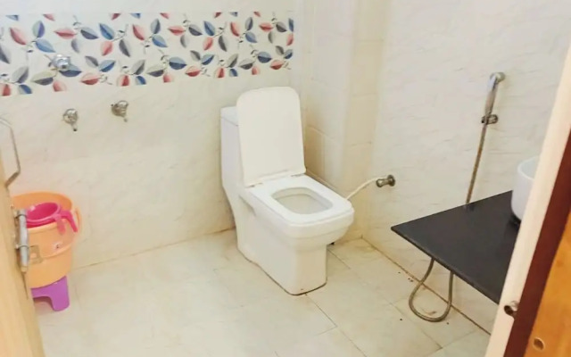 Hotel Silver Oaks Inn Mathura