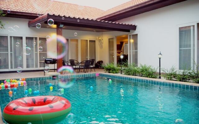 The Beach Pool Villa