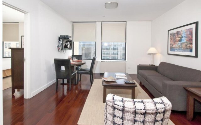 Oakwood Residence Sixth Avenue