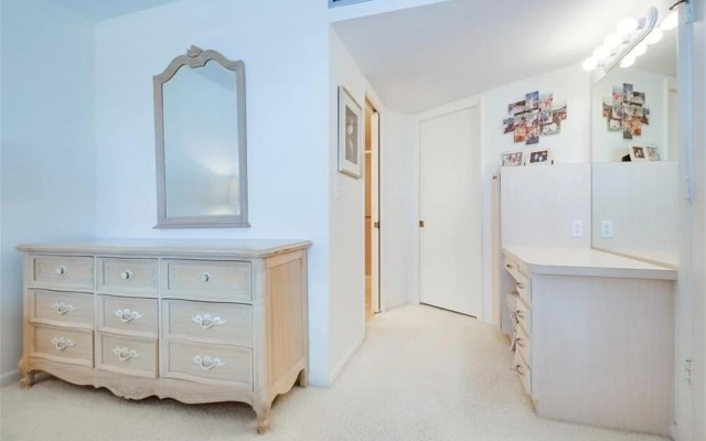 Sea Oats 336 2 Bedroom Condo by RedAwning