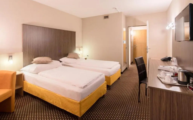 Ramada Vienna South