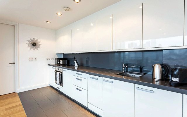 Stunning London View Flat