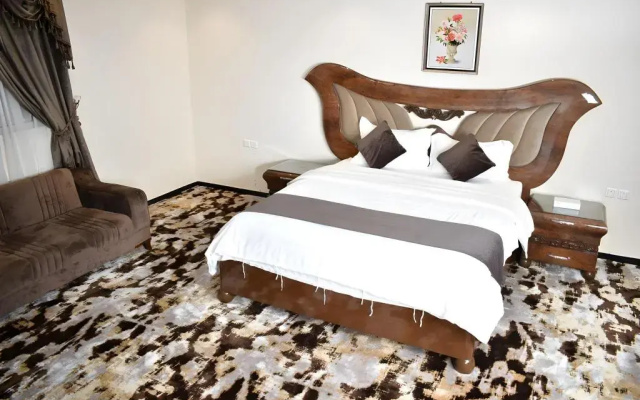 Diva Hotel Suites