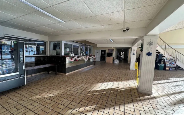 River Valley Inn and Suites By OYO