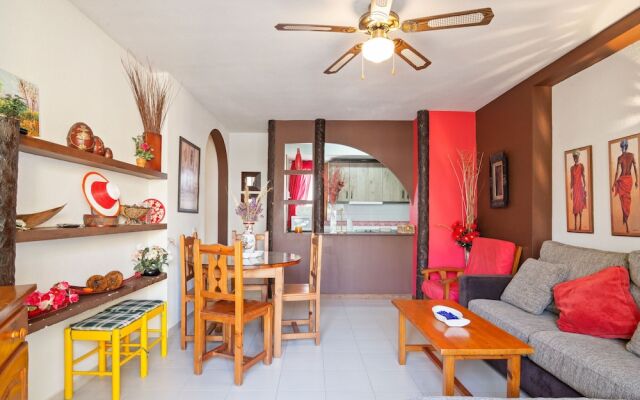 Lovely Apartment in Roquetas De Mar With Balcony