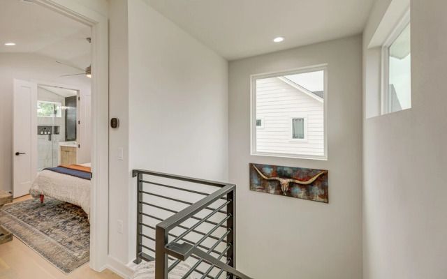 Modern Austin Retreat w/ Heated Cowboy Pool!