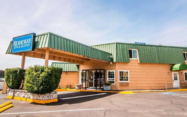 Rodeway Inn & Suites Portland West - Beaverton