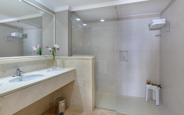 Hipotels Natura Palace - Adults only