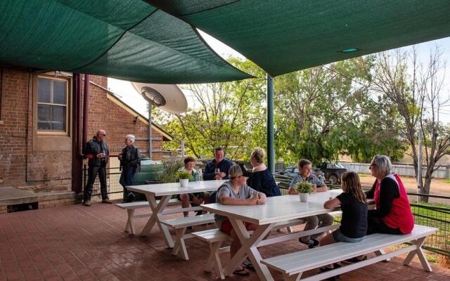 Commercial Travellers House