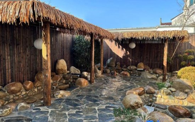Suzhou Banshan Liyuan Hot Spring Resort Homestay (Taihu Xishan Scenic Area) – Outside – Suzhou