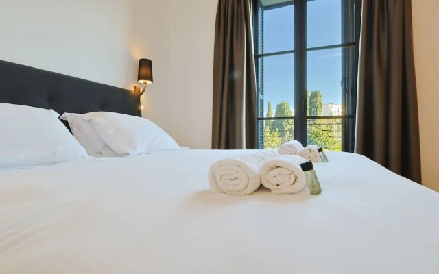 Villa Deva - 5 Bedrooms - Heated Pool