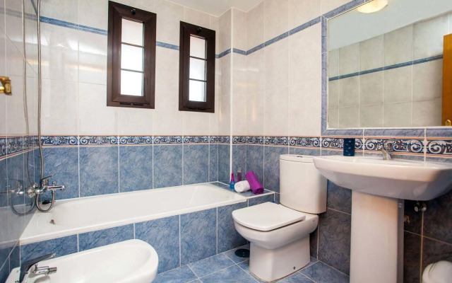 Villa Oliva by Vacanzy Collection