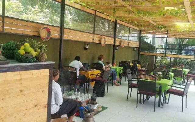 Hanom Hotel