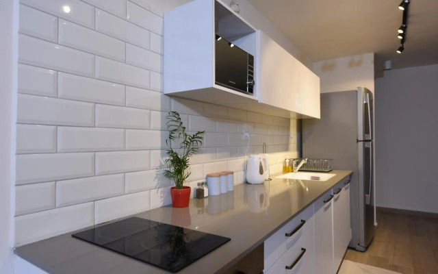 אורנס פלייס-Oren's Place