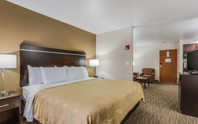 Quality Inn & Suites Meridian - West Boise