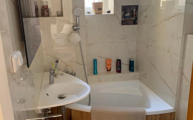 Apartment Anenská by Charles Bridge