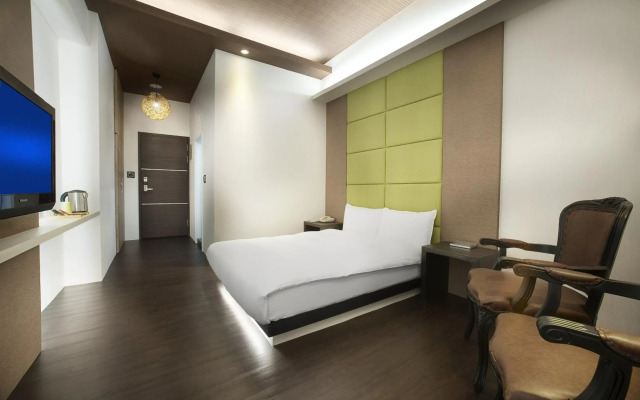 One Fukun Hotel