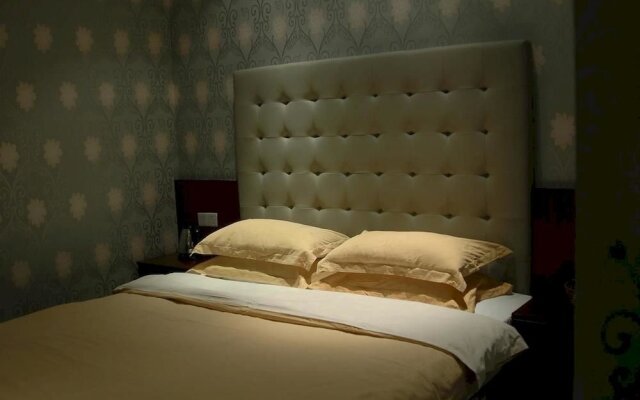 Yijing International Holiday Hotel