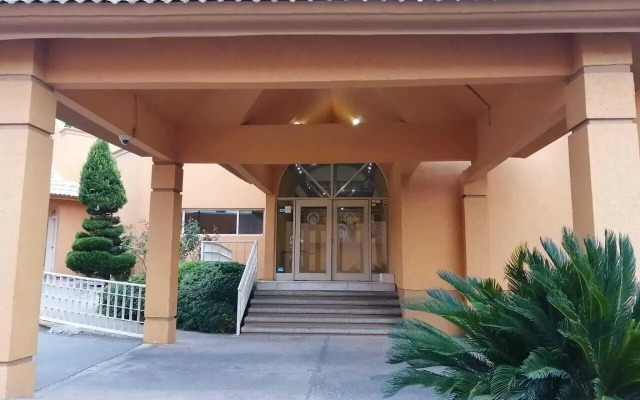 Hotel El Cason and Suites