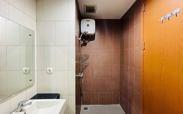 Cozy Studio Room At Dago Suites Apartment