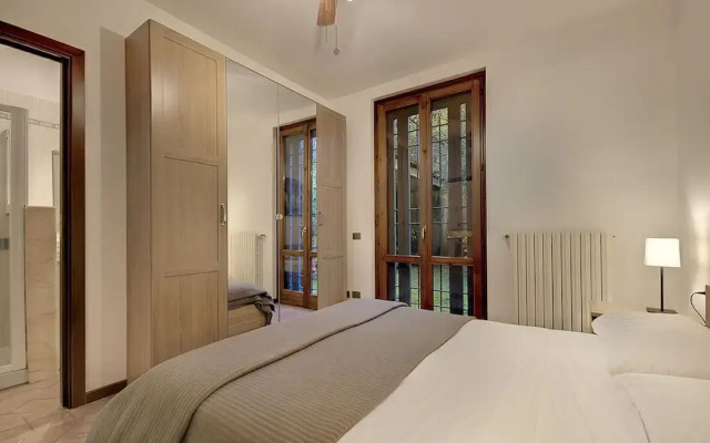 Lovely Flat With Shared Pool and Amazing Lake View