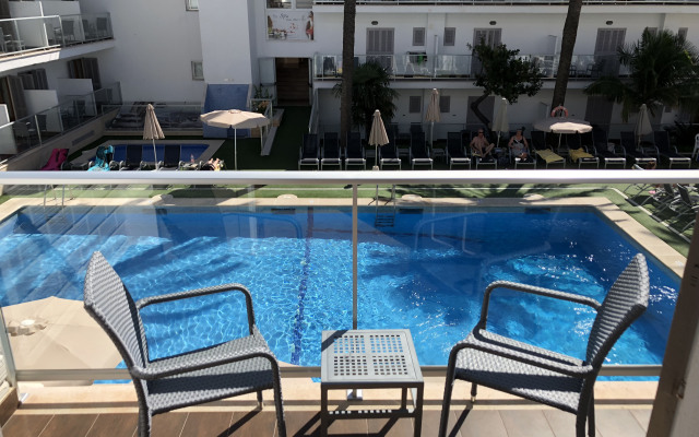 Eix Alcudia Hotel - Adults Only