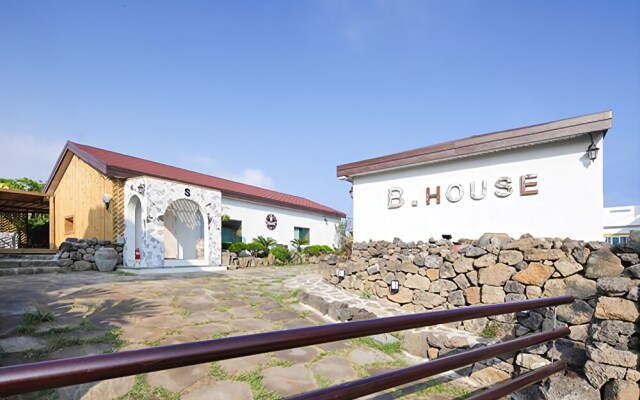Jeju Vio House Pension