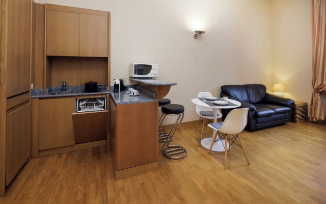 Dynasty Suites