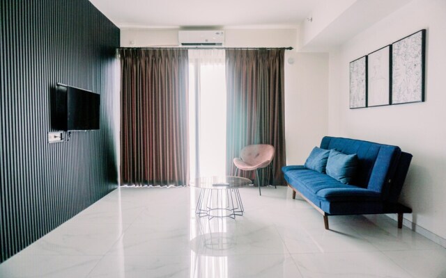 Wonderful And Homey 3Br Sky House Bsd Apartment