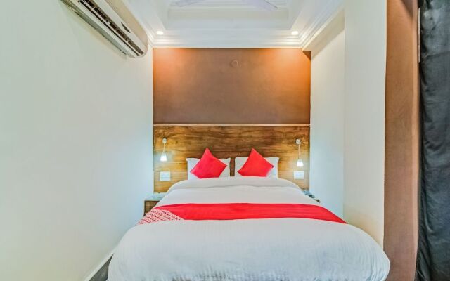 Oyo 24171 Hotel Meridian