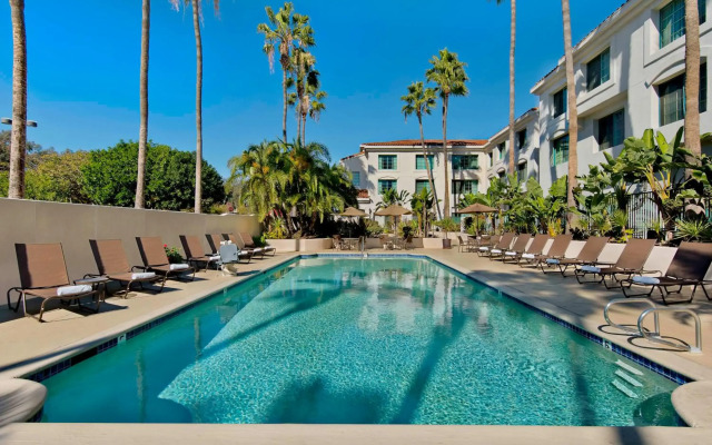 DoubleTree by Hilton San Pedro - Port of Los Angeles