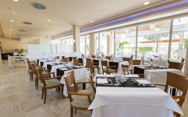 Hipotels Playa La Barrosa - Adults Only