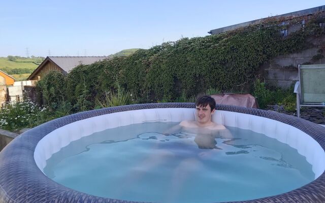 Farm stay chalet-The Paddock