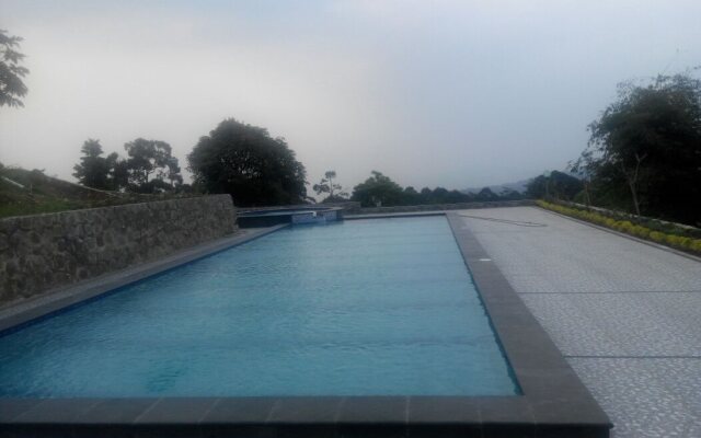 Fafa Hill Hotel And Resort