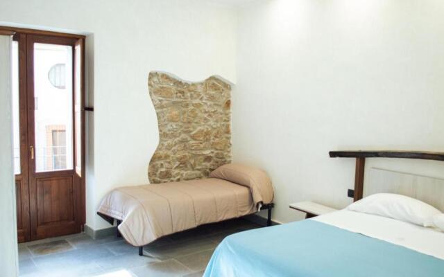 Palazzo Iaquinta - Rooms & Restaurant