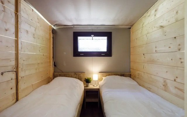 Beautiful Lodge in Appelscha With Terrace