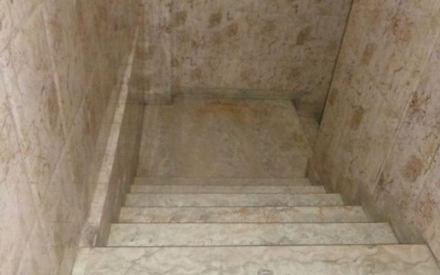 Hotel Raj International DX