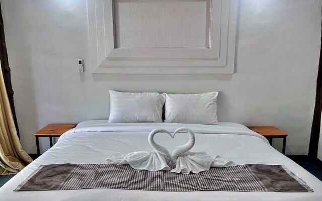 Long Beach Club Krabi