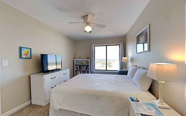 Solana Shores by SVR