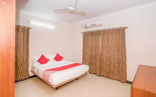 Green Paradise Luxury Suites by OYO Rooms
