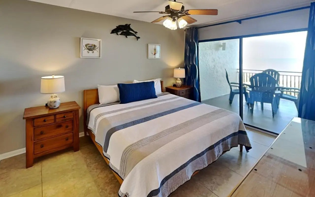 Windjammer Apartment 206