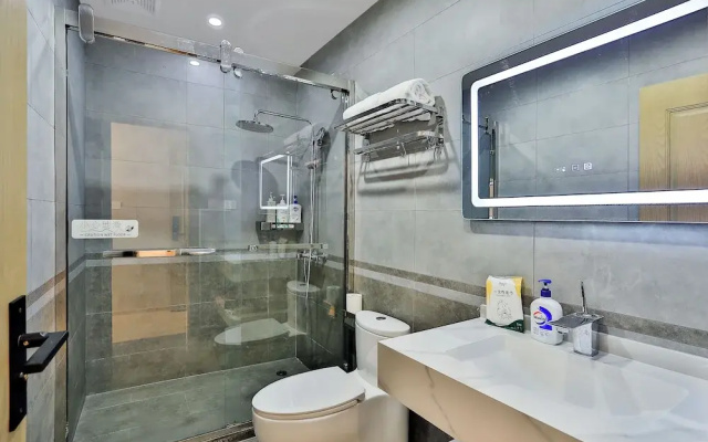 Yinshu Lunas Vila Courtyard Garden Resort  (Shanghai International Tourism Resort Branch)