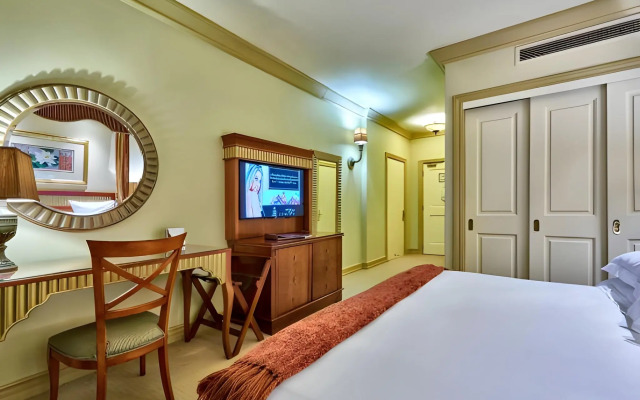 Peermont D'oreale Grande at Emperors Palace