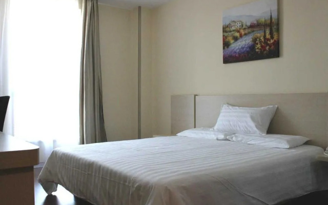 Hanting Express Hotel Zhuhai Gongbei Kouan