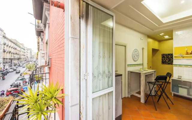 Yellow City Apartment by Wonderful Italy