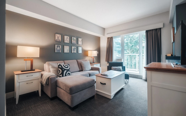 Summit Lodge Boutique Hotel