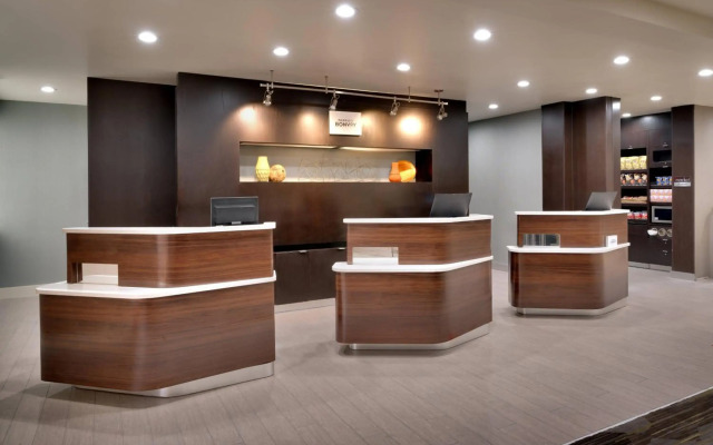 Courtyard by Marriott Charlotte Airport LoSo