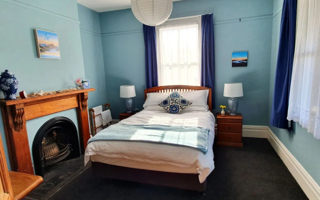 Luxury new 3 bedroom house in central city 5 star – Guest Rooms – Christchurch