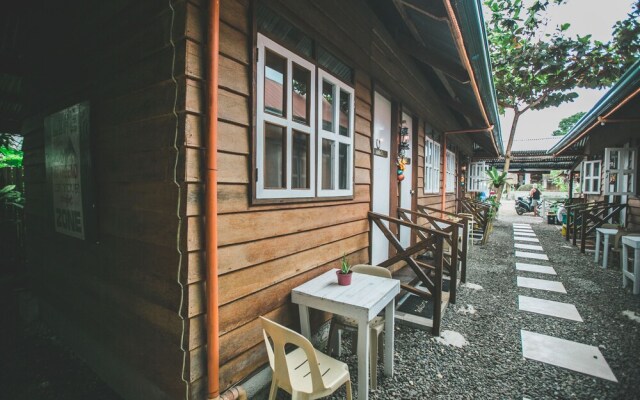 D' Backpackers' Barn - Hostel