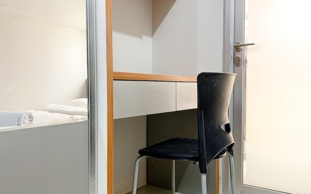 Minimalist And Homey Studio At Transpark Juanda Bekasi Timur Apartment – Guest Rooms – Bekasi